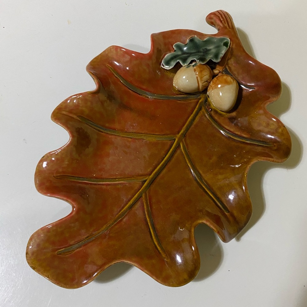 Autumn Leaf Ceramic dish